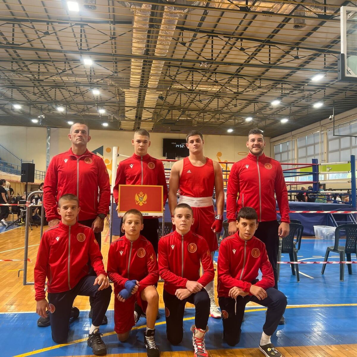 Četiri zlatne i dvije srebrne medalje za školarce i juniore na turniru u Grčkoj